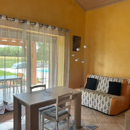 Сasa de vacaciones Le Petit Dans Le Quercy Cayriech