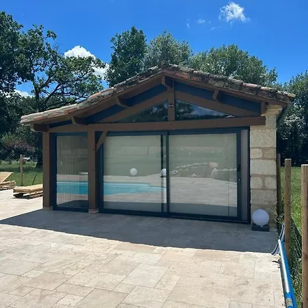 Сasa de vacaciones Le Petit Dans Le Quercy *