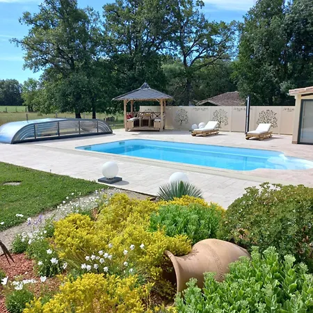 Le Petit Dans Le Quercy Cayriech