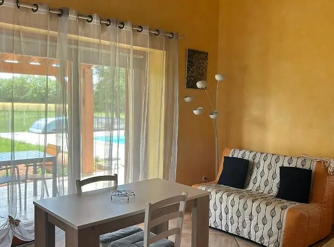 Hébergement de vacances Le Petit Dans Le Quercy Cayriech