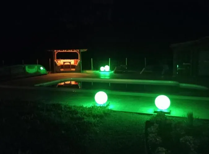 Hébergement de vacances Le Petit Dans Le Quercy Cayriech